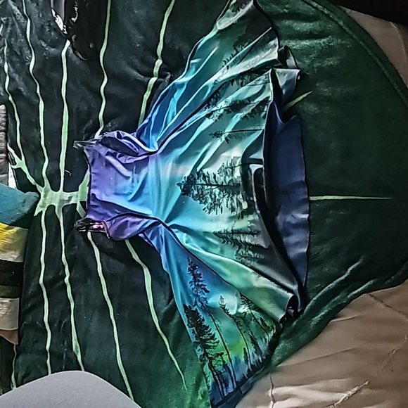 Aurora sky vs amethyst reversible dress - Picture 2 of 6